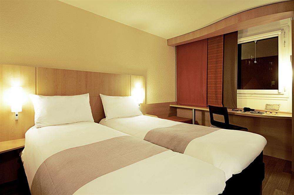 Ibis Aguascalientes Norte Exterior foto