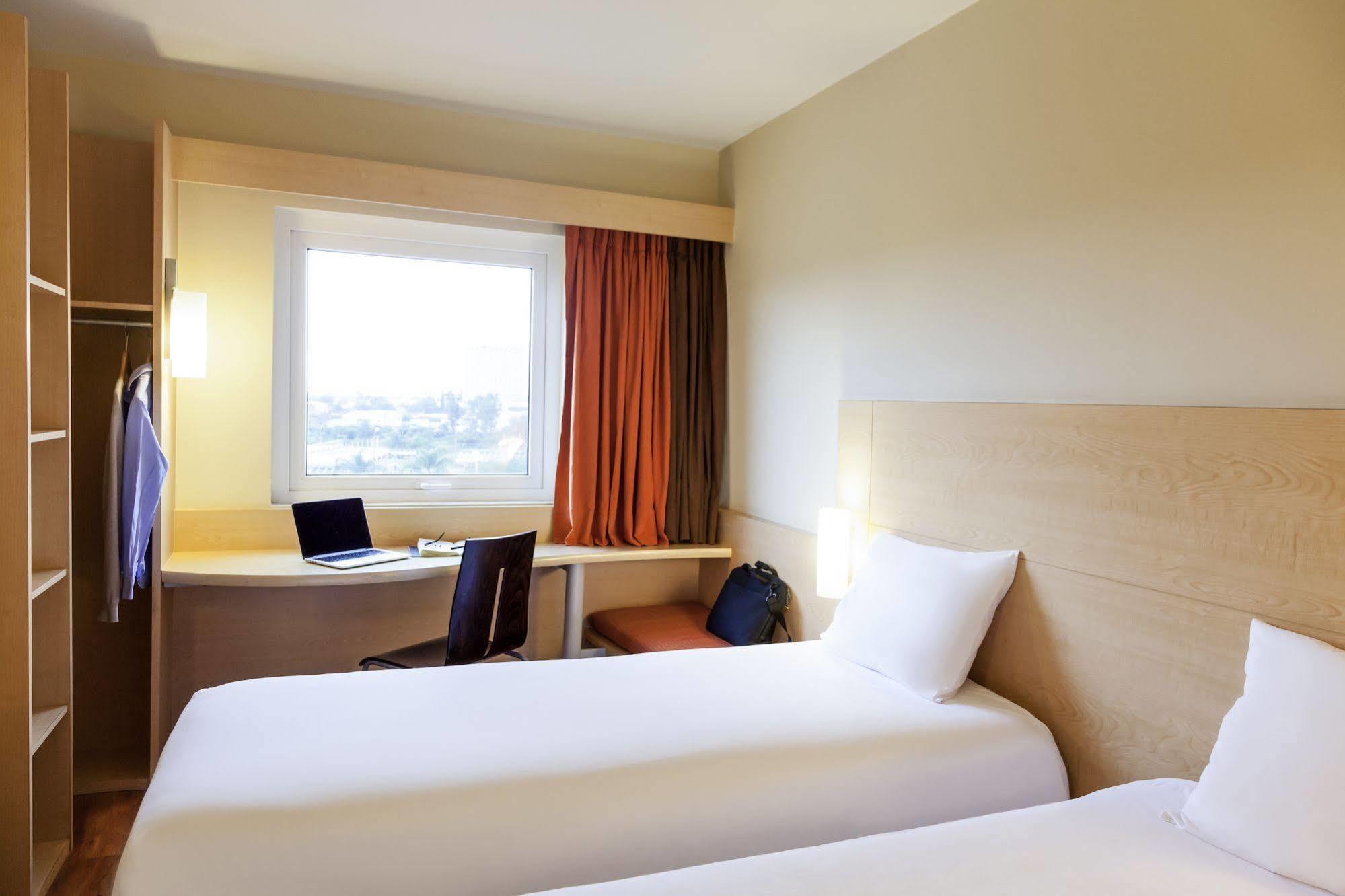 Ibis Aguascalientes Norte Exterior foto
